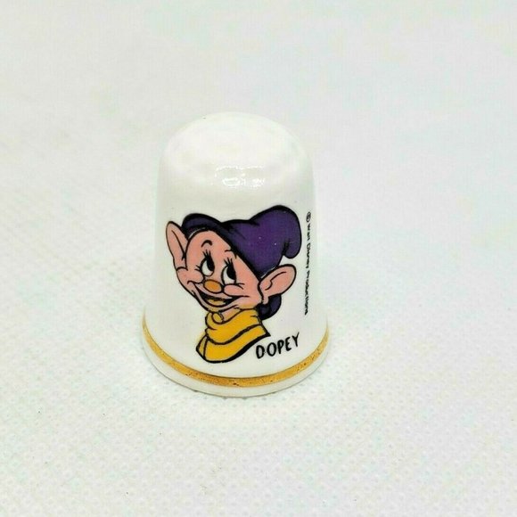 Schmid England Snow White Dopey 7 Dwarf Thimble - Picture 1 of 9